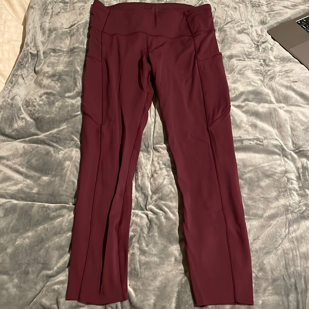 Burgundy lululemon leggings